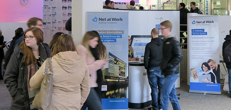 Net at Work bei der diesjährigen Firmenkontaktmesse LOOK IN! der Uni Paderborn